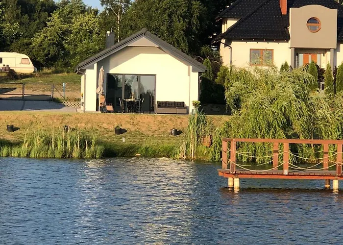 Domki Loft Nad Stawem 4 Doroslych , 4 Dzieci